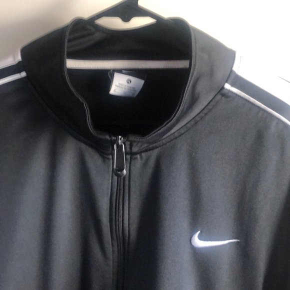Men's Nike zip up track jacket - Picture 3 of 5
